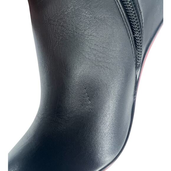 Christian Louboutin Kate Botta 85mm Leather Knee High Boots in Black - Picture 10 of 16